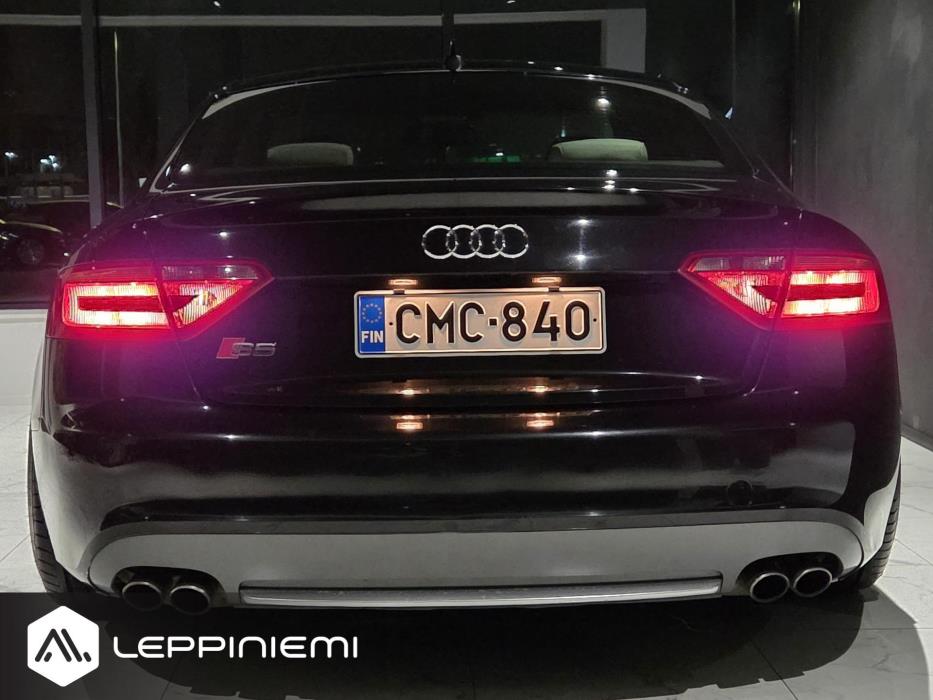 AUDI S5 2008
