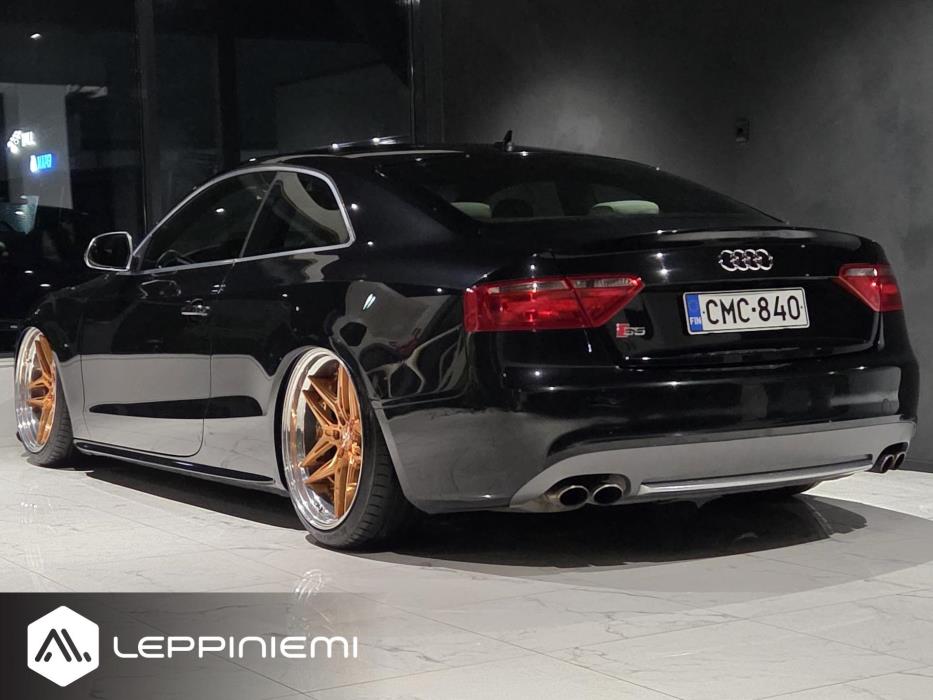 AUDI S5 2008