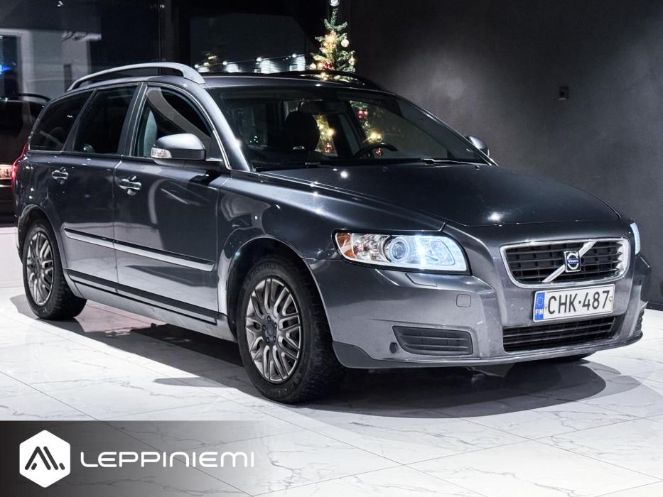 VOLVO V50 2010