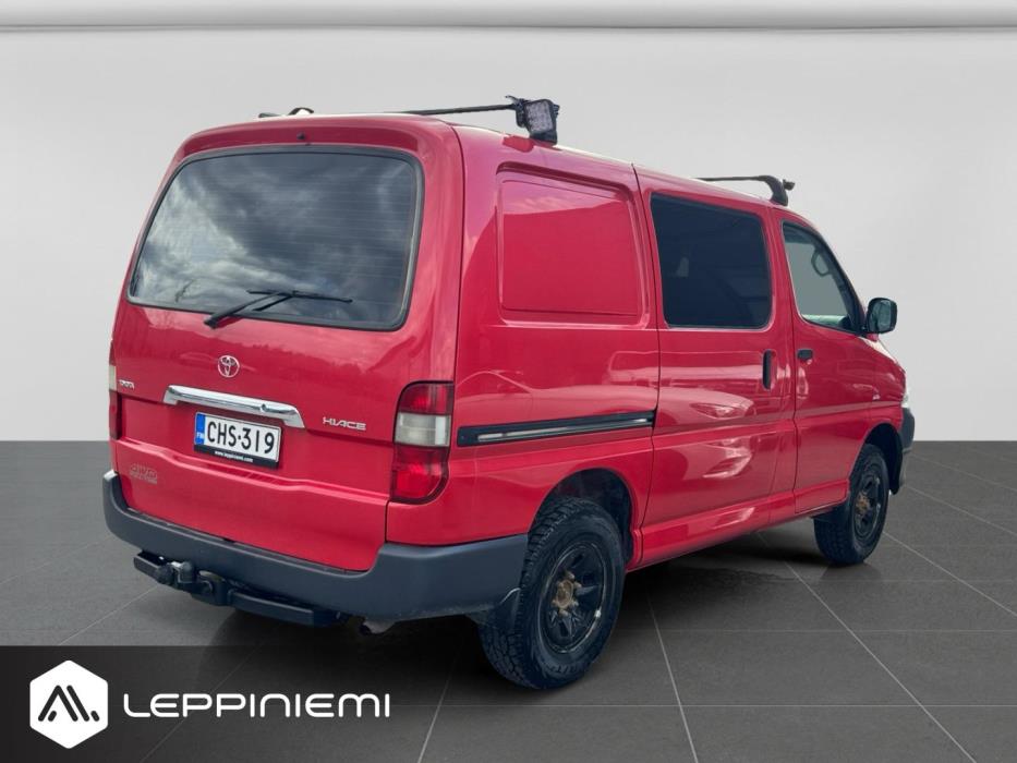 TOYOTA Hiace 2010
