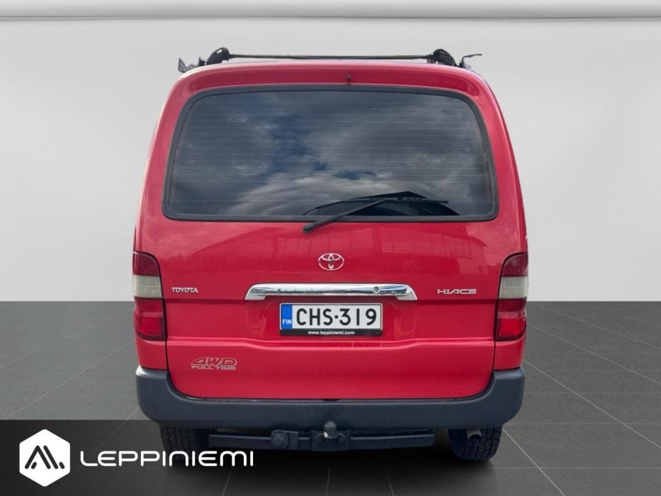 TOYOTA Hiace 2010