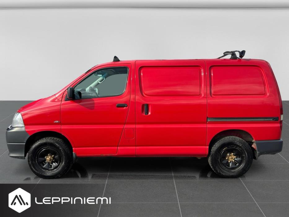 TOYOTA Hiace 2010