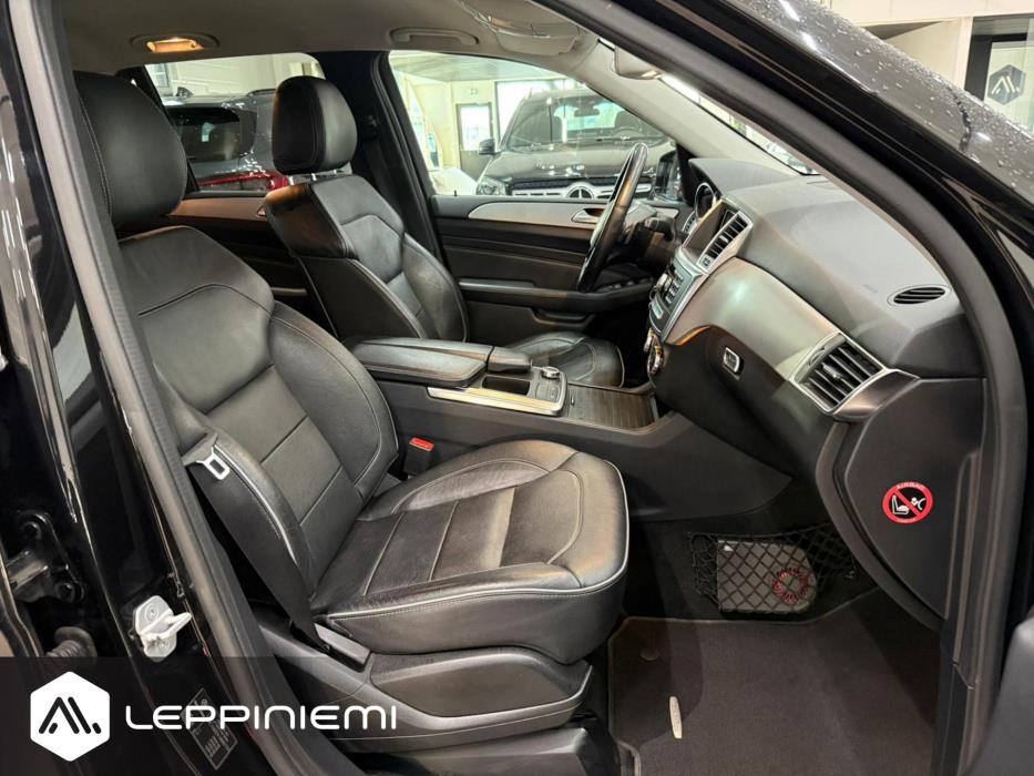 MERCEDES-BENZ ML 2012