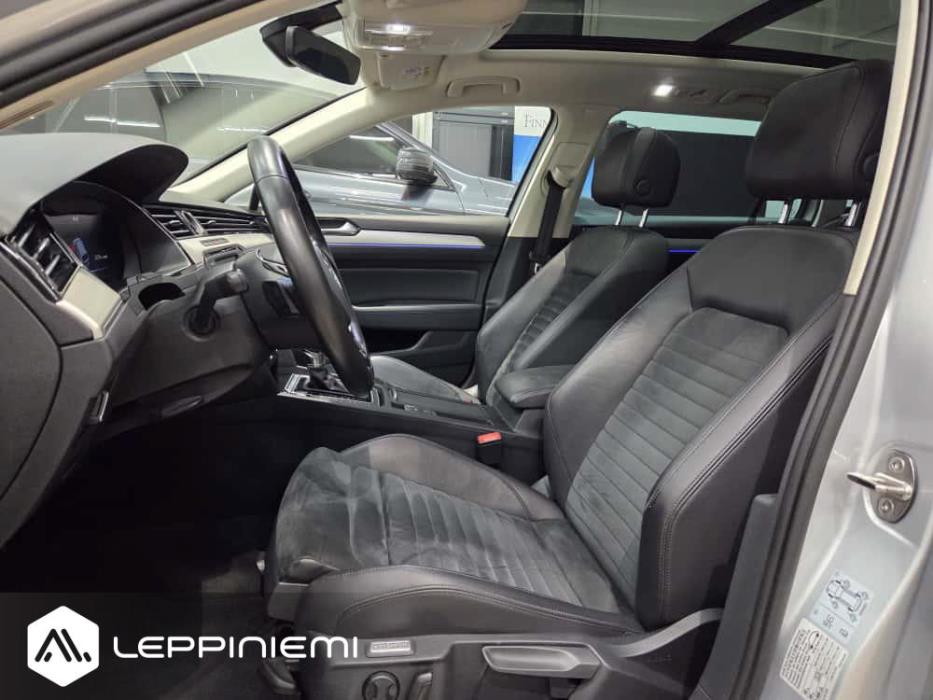 VOLKSWAGEN Passat 2016