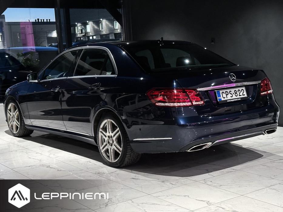 MERCEDES-BENZ E 2016