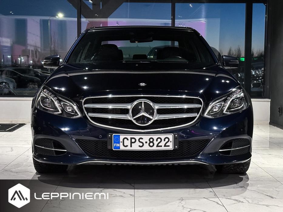 MERCEDES-BENZ E 2016