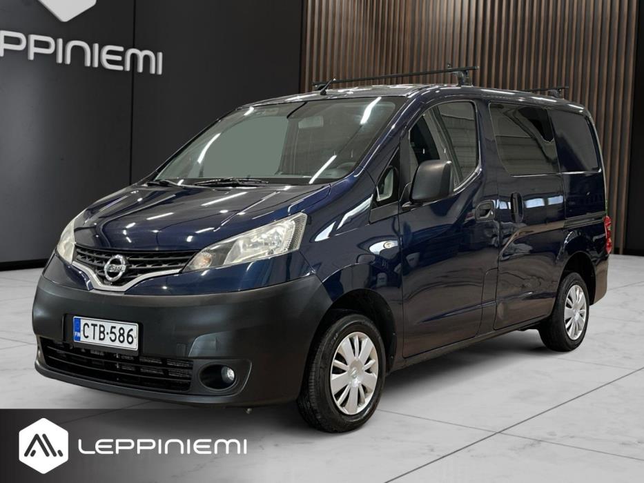 NISSAN NV200 2015