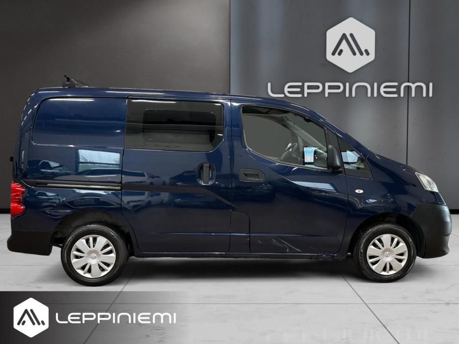NISSAN NV200 2015