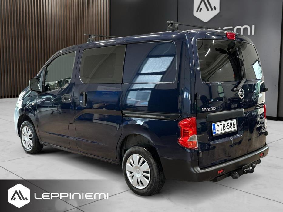 NISSAN NV200 2015