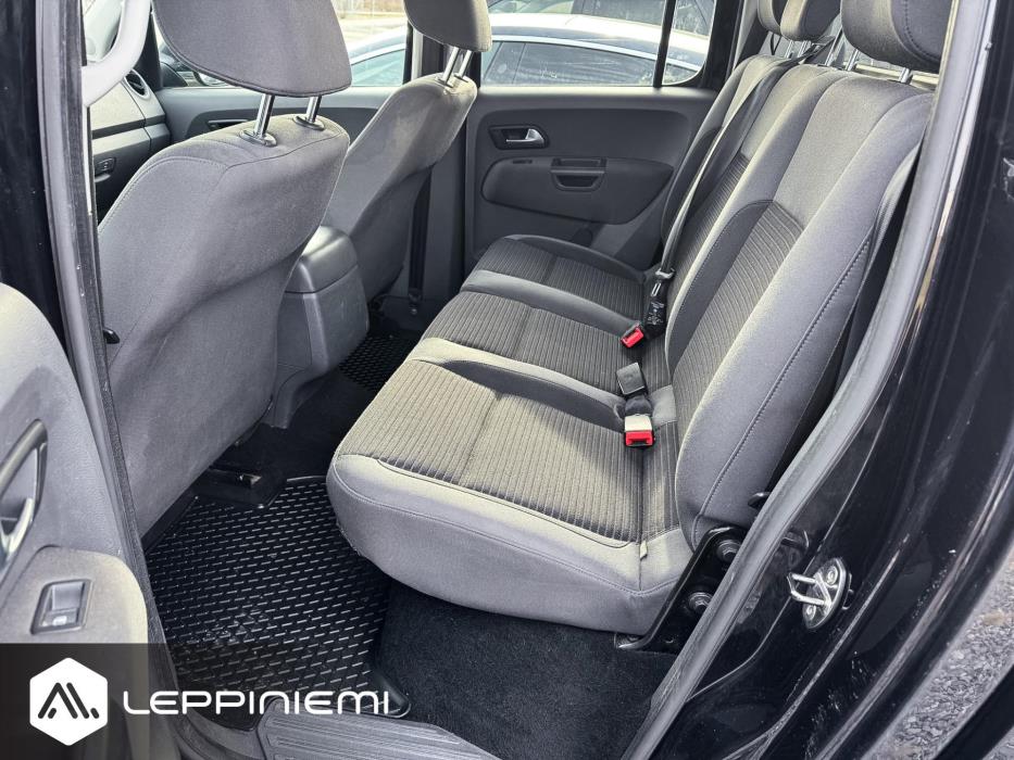 VOLKSWAGEN Amarok 2014