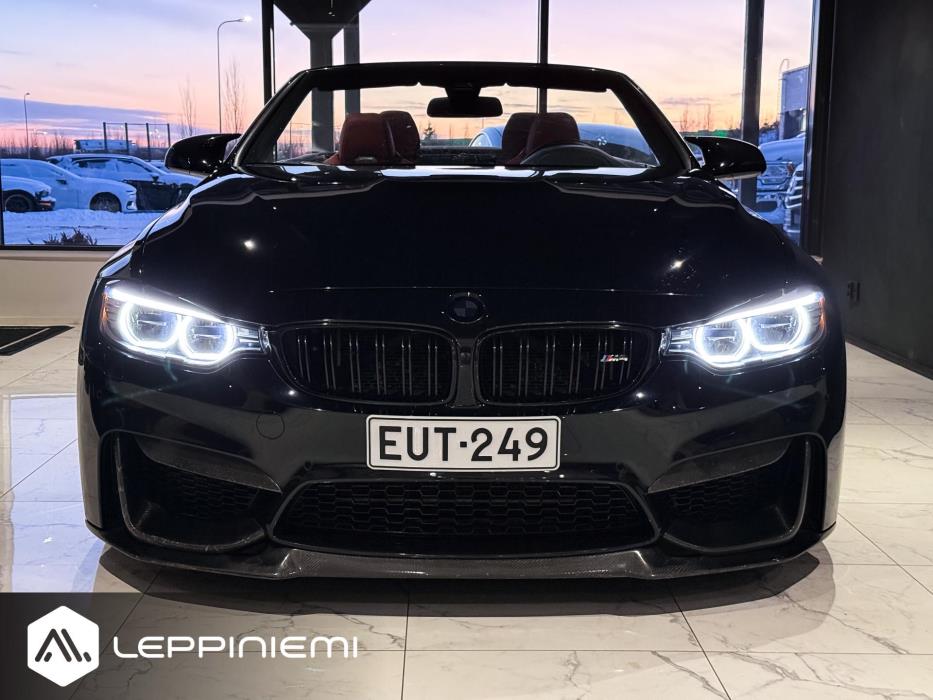 BMW M4 2015