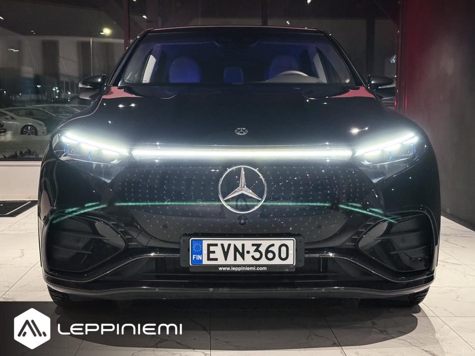 MERCEDES-BENZ EQS SUV 2023