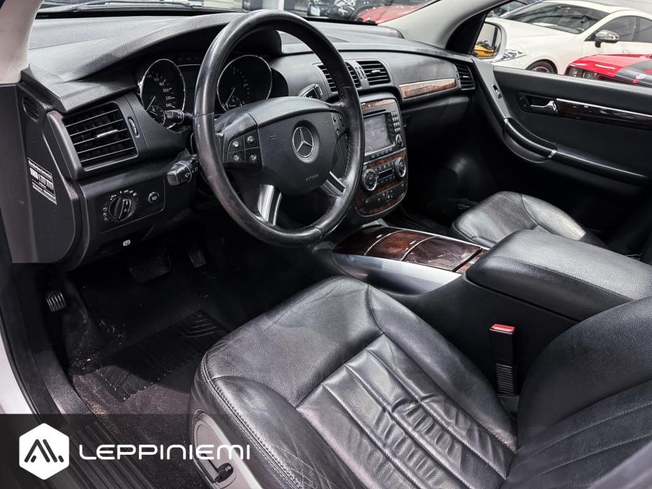 MERCEDES-BENZ R 2007