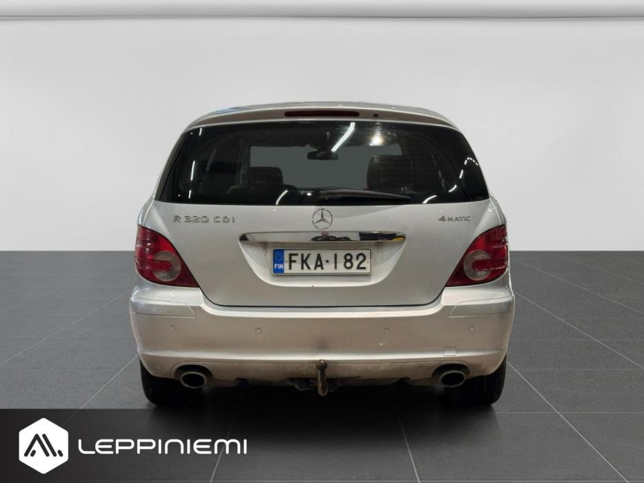 MERCEDES-BENZ R 2007