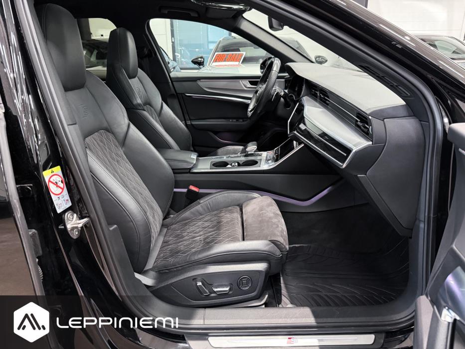 AUDI S6 2020