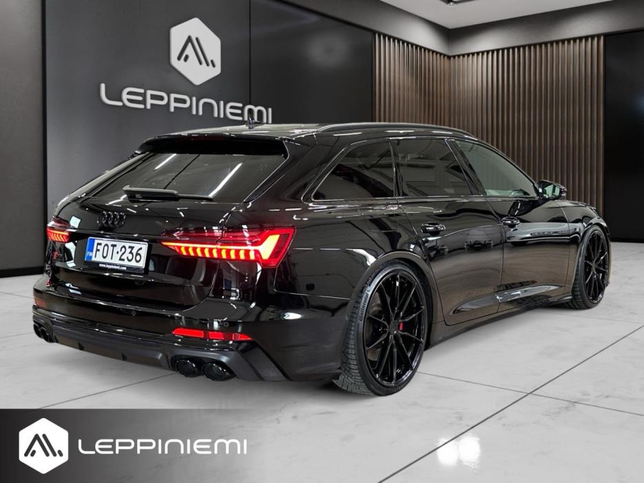 AUDI S6 2020