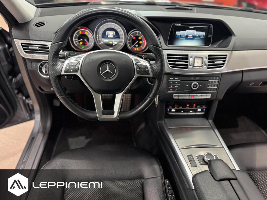 MERCEDES-BENZ E 2016