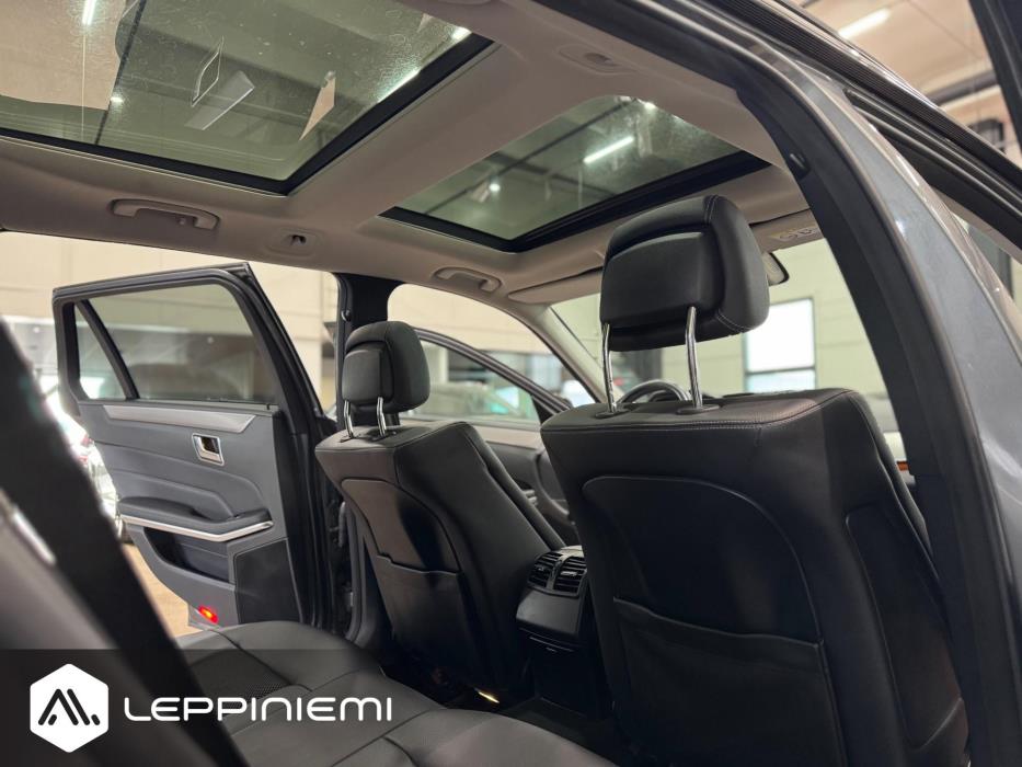 MERCEDES-BENZ E 2016