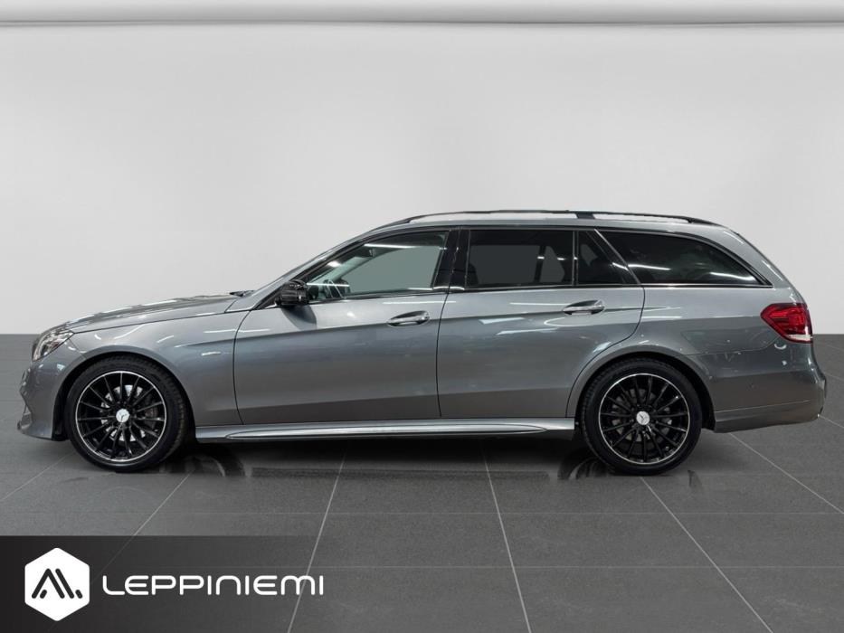 MERCEDES-BENZ E 2016