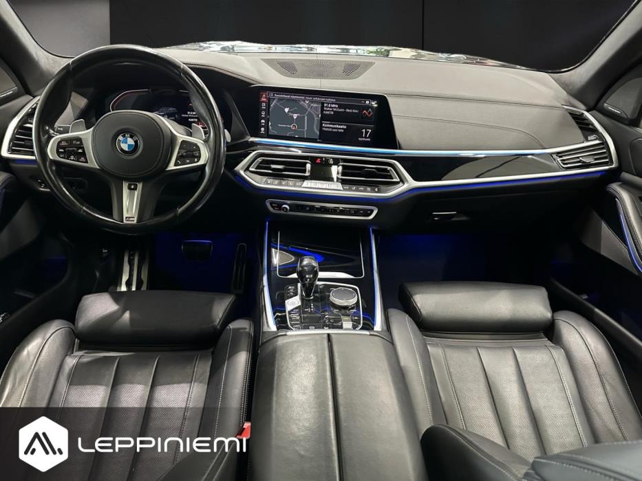 BMW X7 2021
