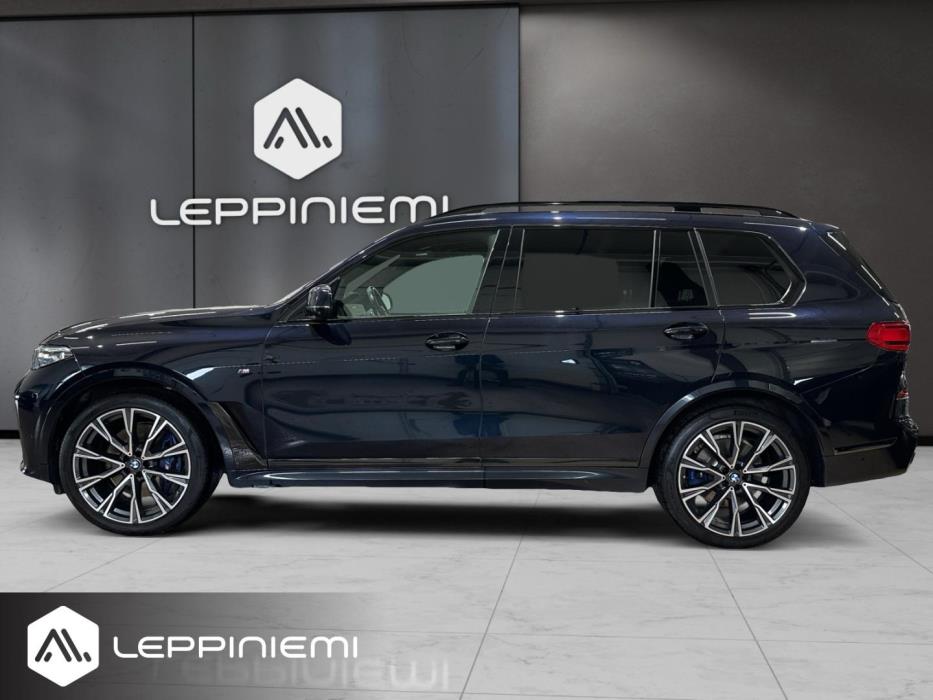BMW X7 2021
