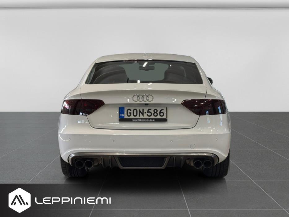 AUDI S5 2010