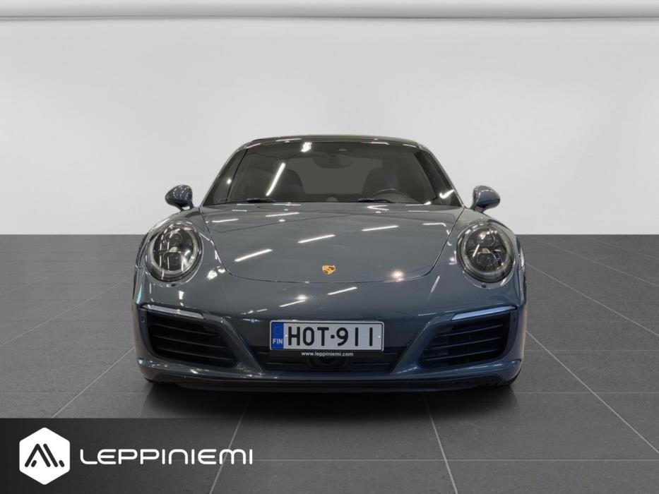 PORSCHE 911 2017