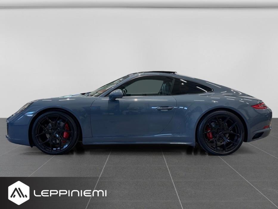 PORSCHE 911 2017