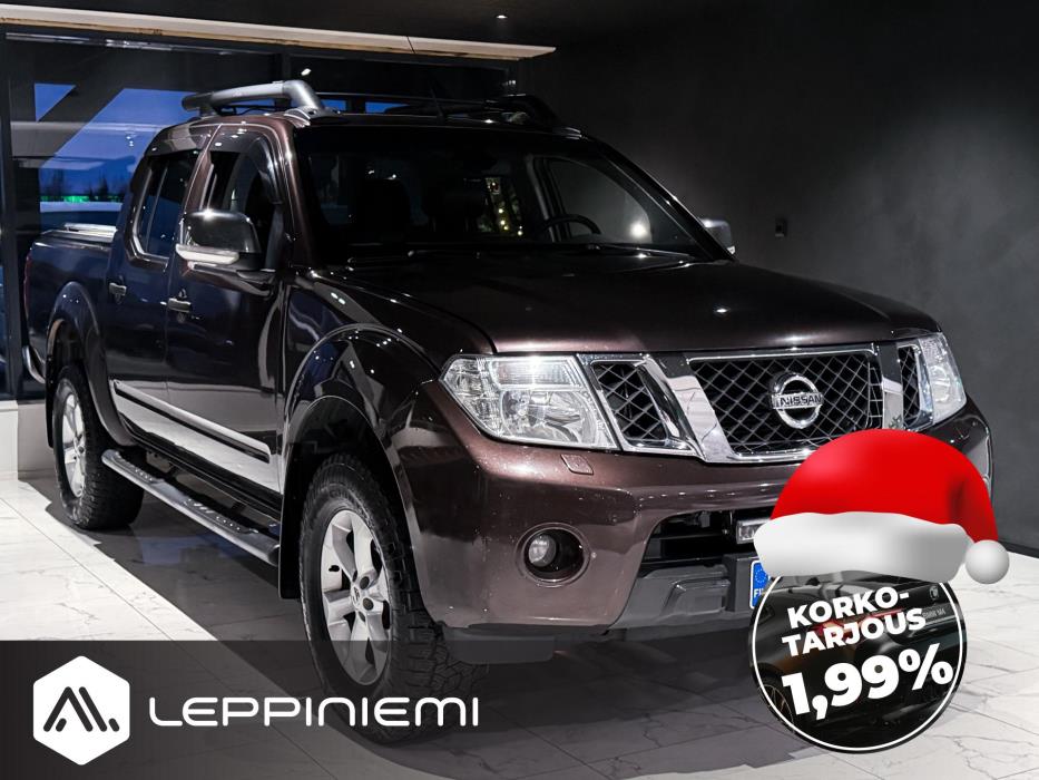 NISSAN Navara 2011
