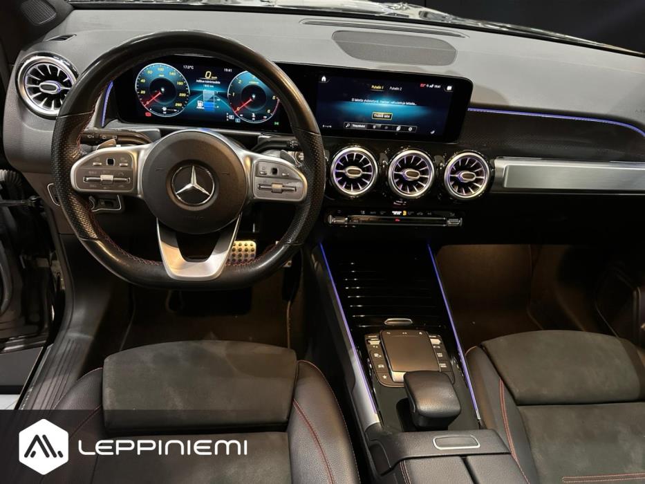 MERCEDES-BENZ GLB 2021