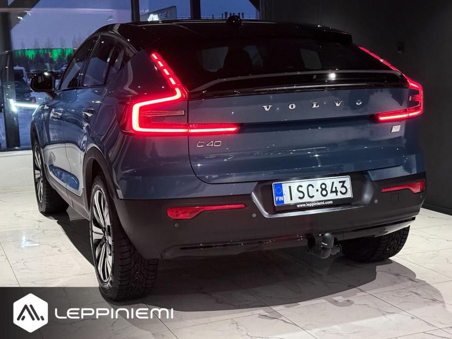 VOLVO C40 2022