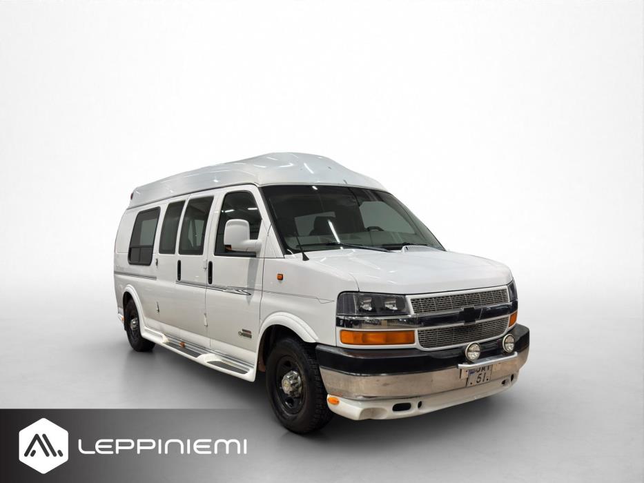 CHEVROLET Chevy Van 2006