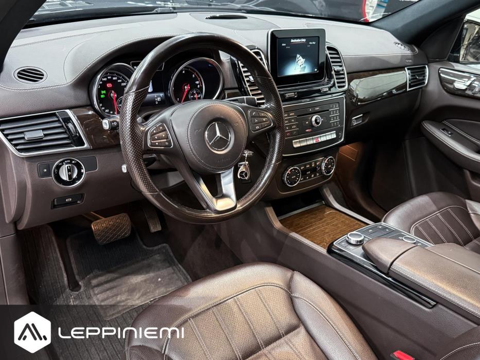 MERCEDES-BENZ GLS 2018