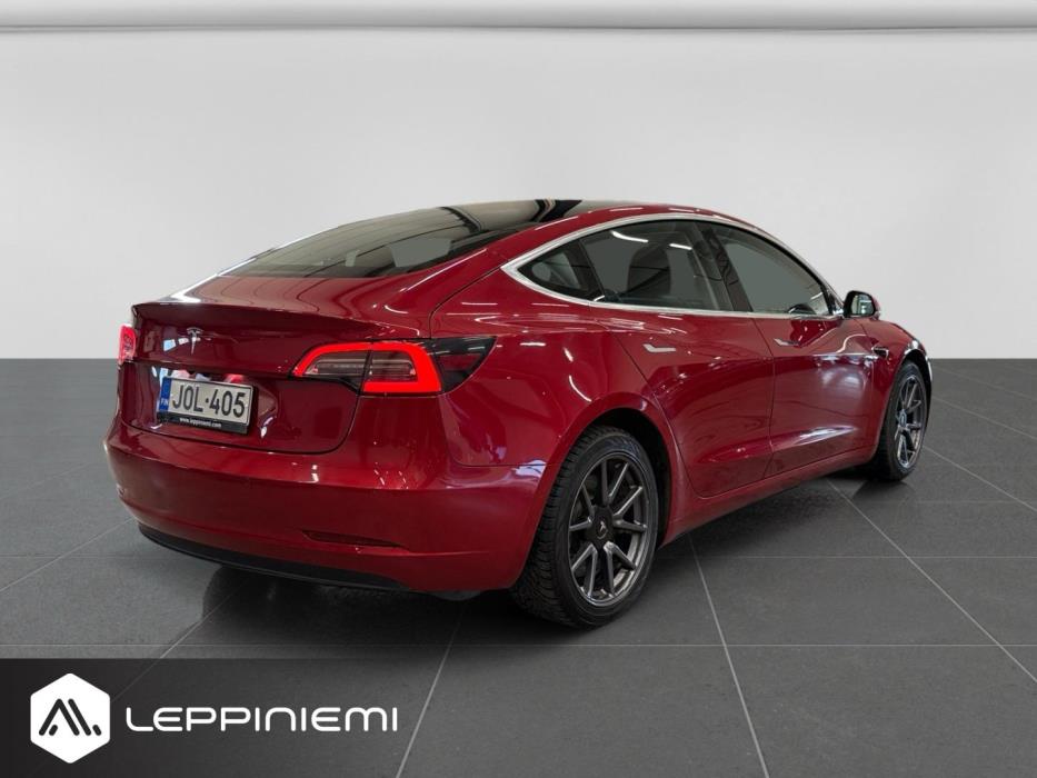 TESLA Model 3 2019