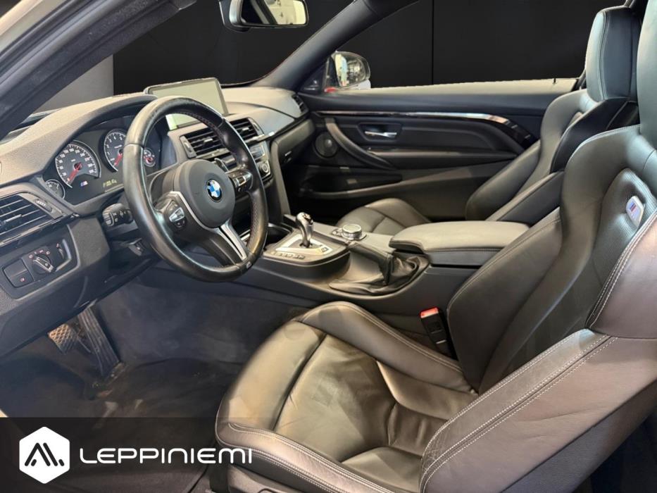 BMW M4 2015