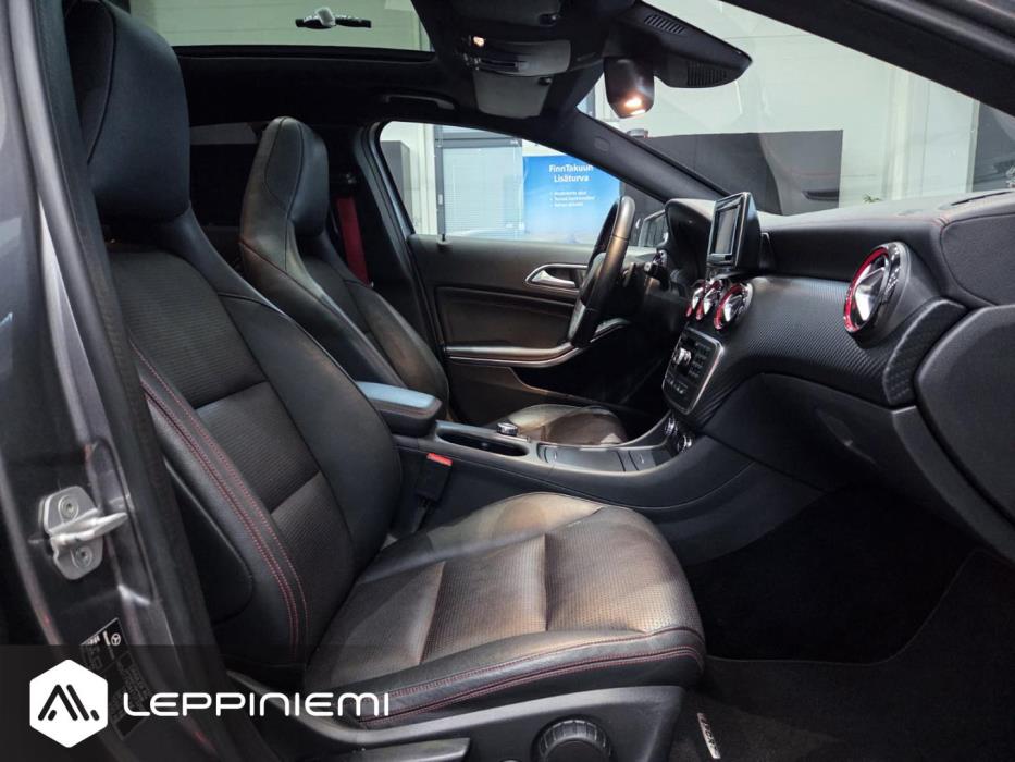 MERCEDES-BENZ A 2013