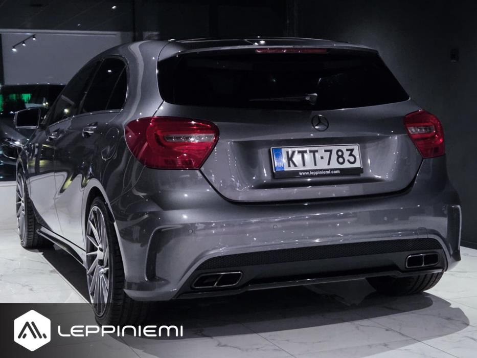 MERCEDES-BENZ A 2013