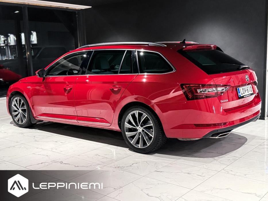 SKODA Superb 2019