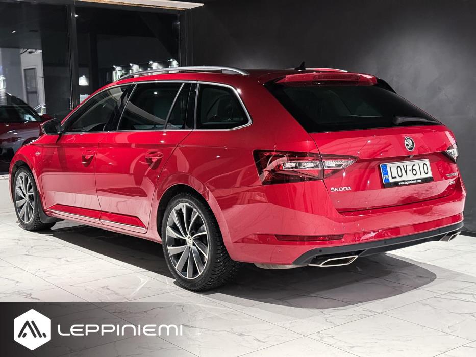 SKODA Superb 2019
