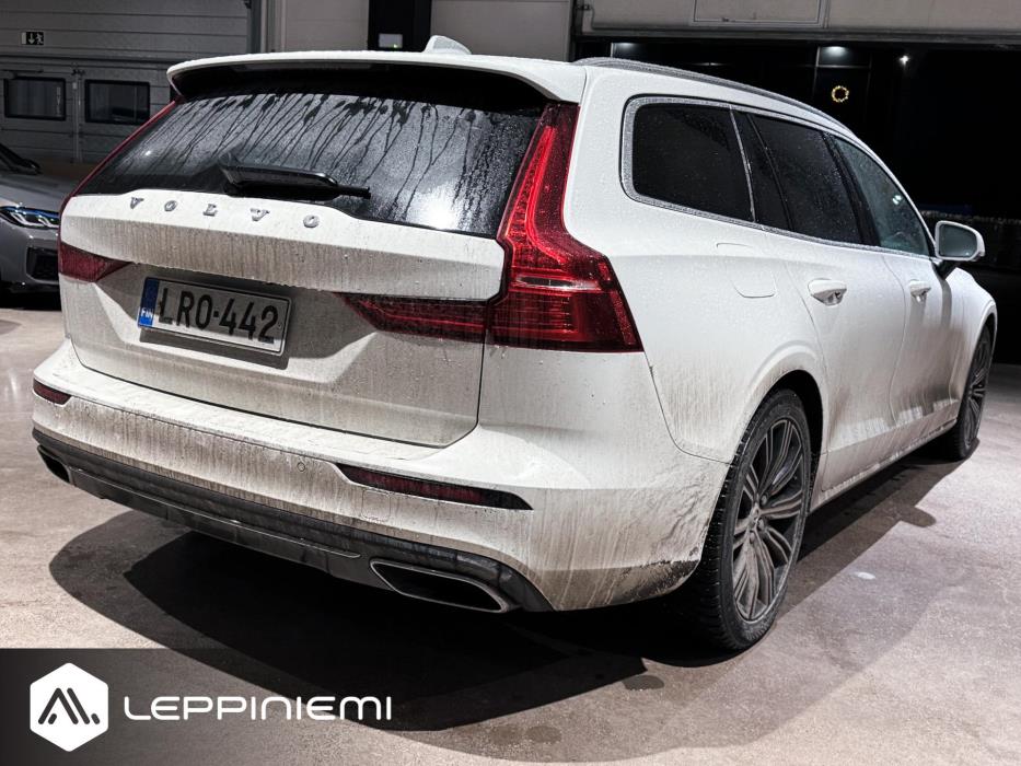 VOLVO V60 2019