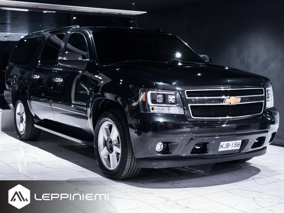 CHEVROLET Suburban 2011