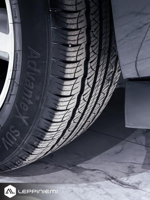 CHEVROLET Suburban 2011