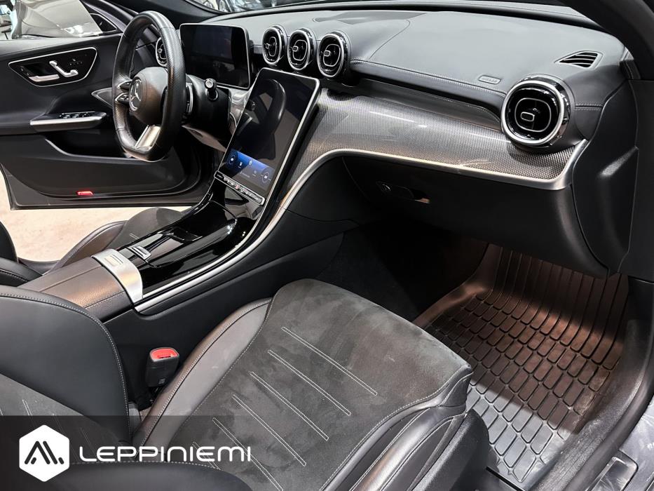 MERCEDES-BENZ C 2024