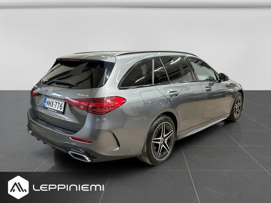 MERCEDES-BENZ C 2024