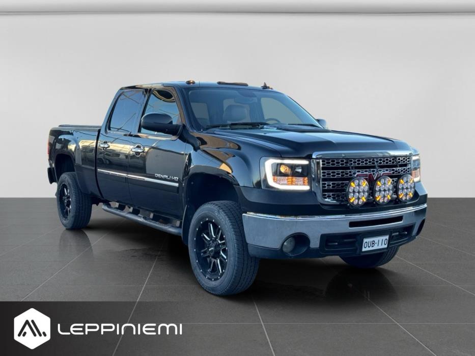 GMC Sierra 2010