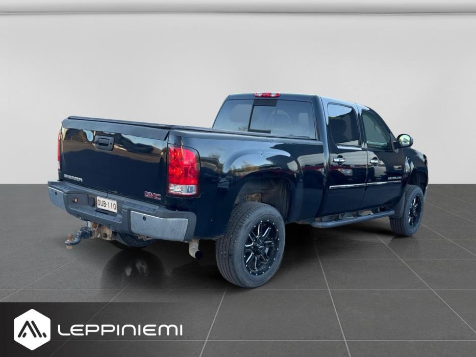 GMC Sierra 2010