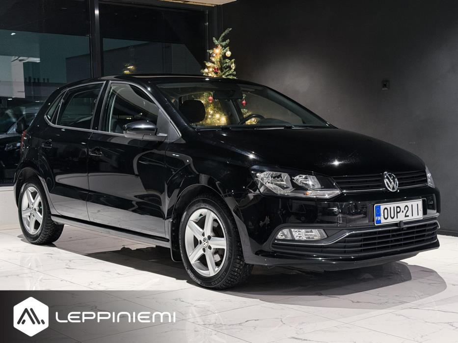VOLKSWAGEN Polo 2015