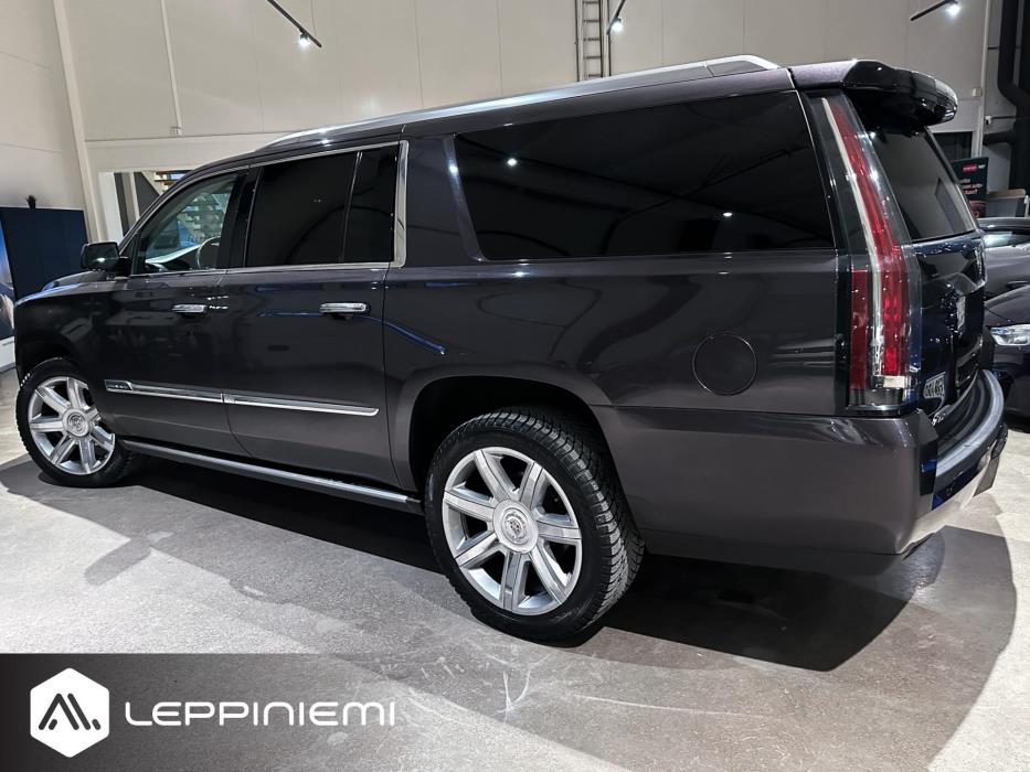 CADILLAC Escalade 2015