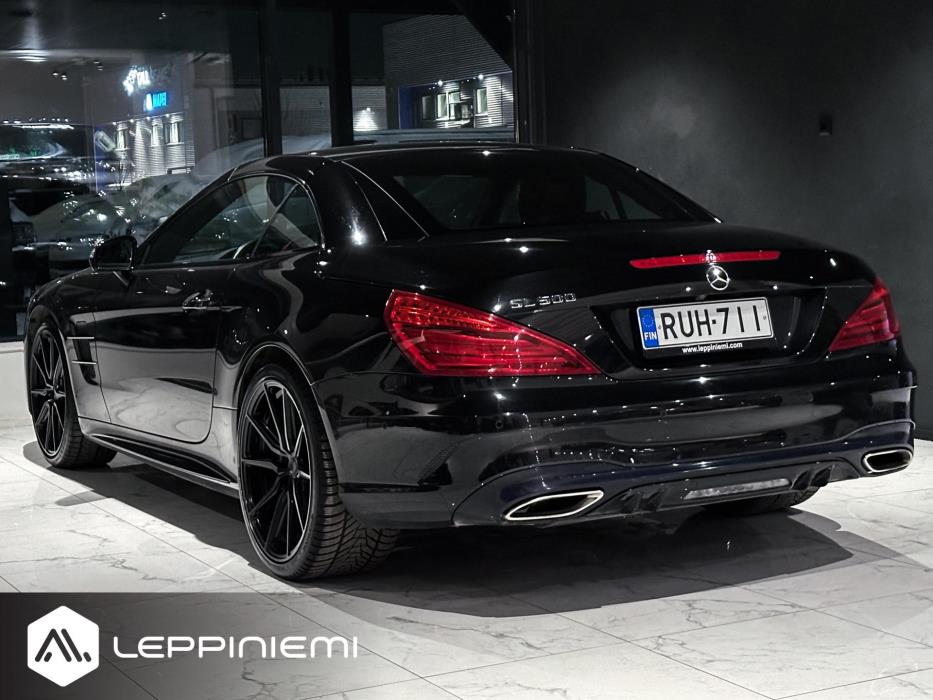 MERCEDES-BENZ SL 2016