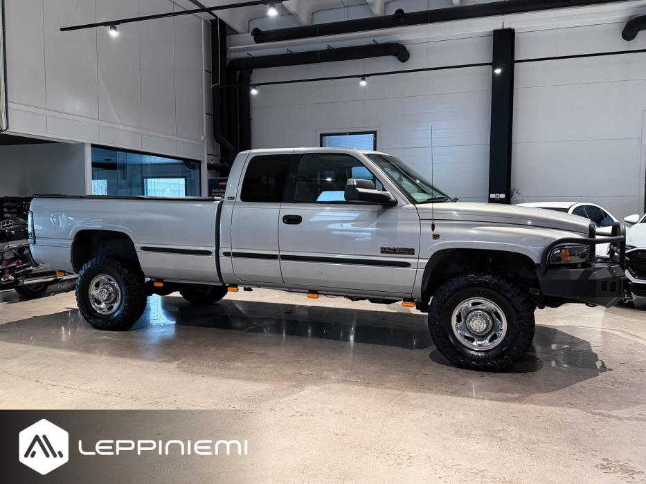 DODGE Ram 2500 1999